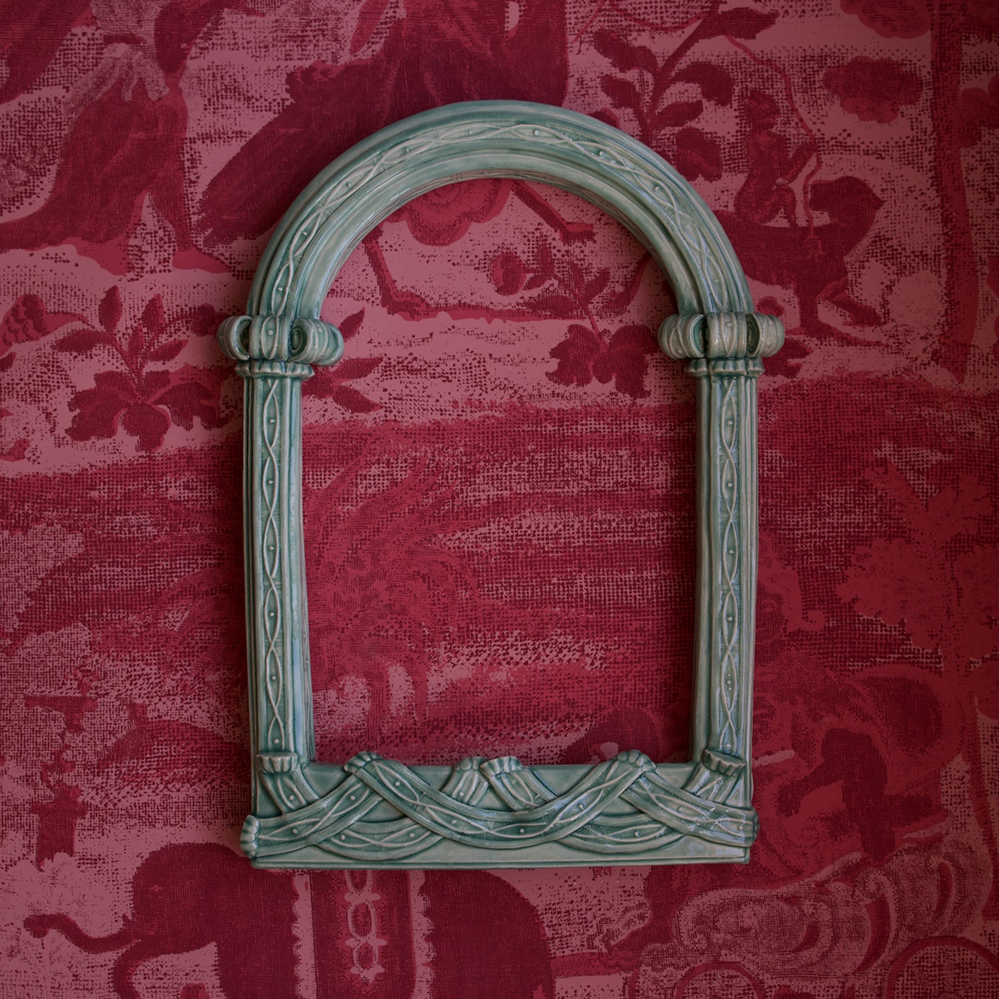 THE COLUMBINE FRAME