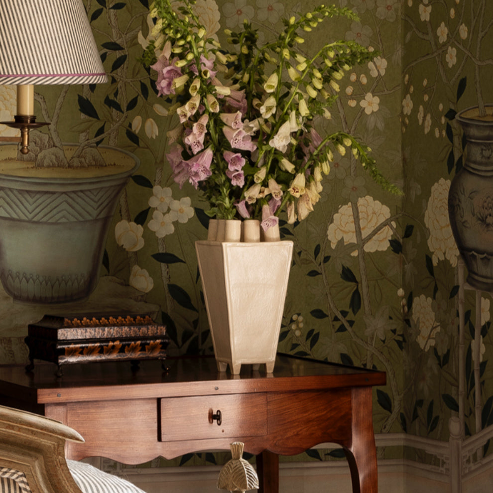 THE PERENNIAL COLLECTION